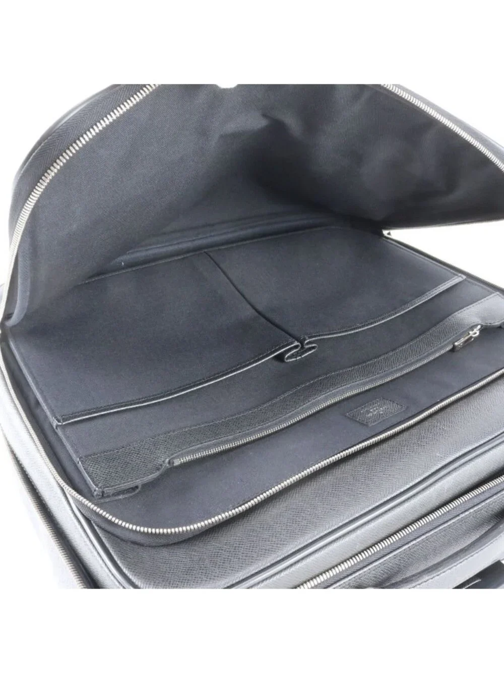 Louis Vuitton Taiga Pilot Case Leather Suitcase Carry Bag